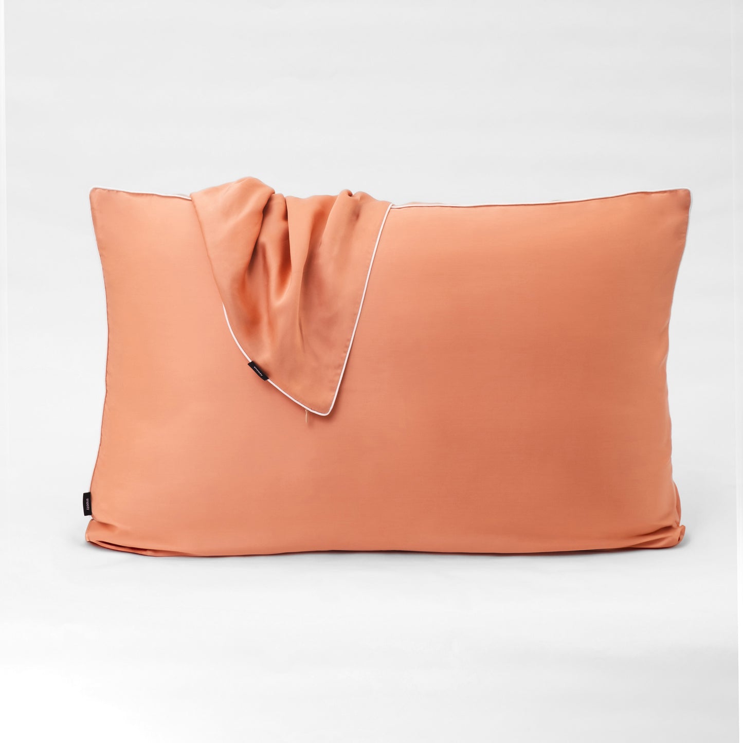 The Anti-Acne Silk Pillowcase