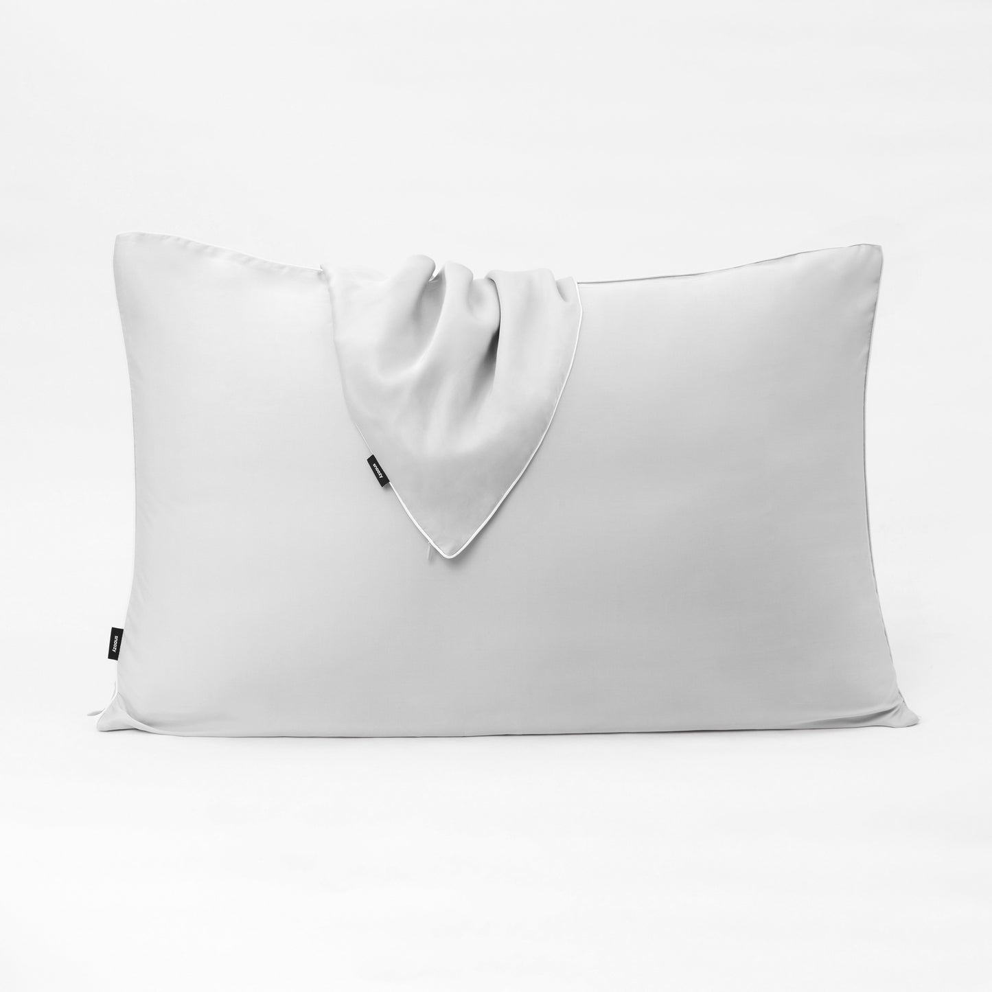 The Anti-Acne Silk Pillowcase