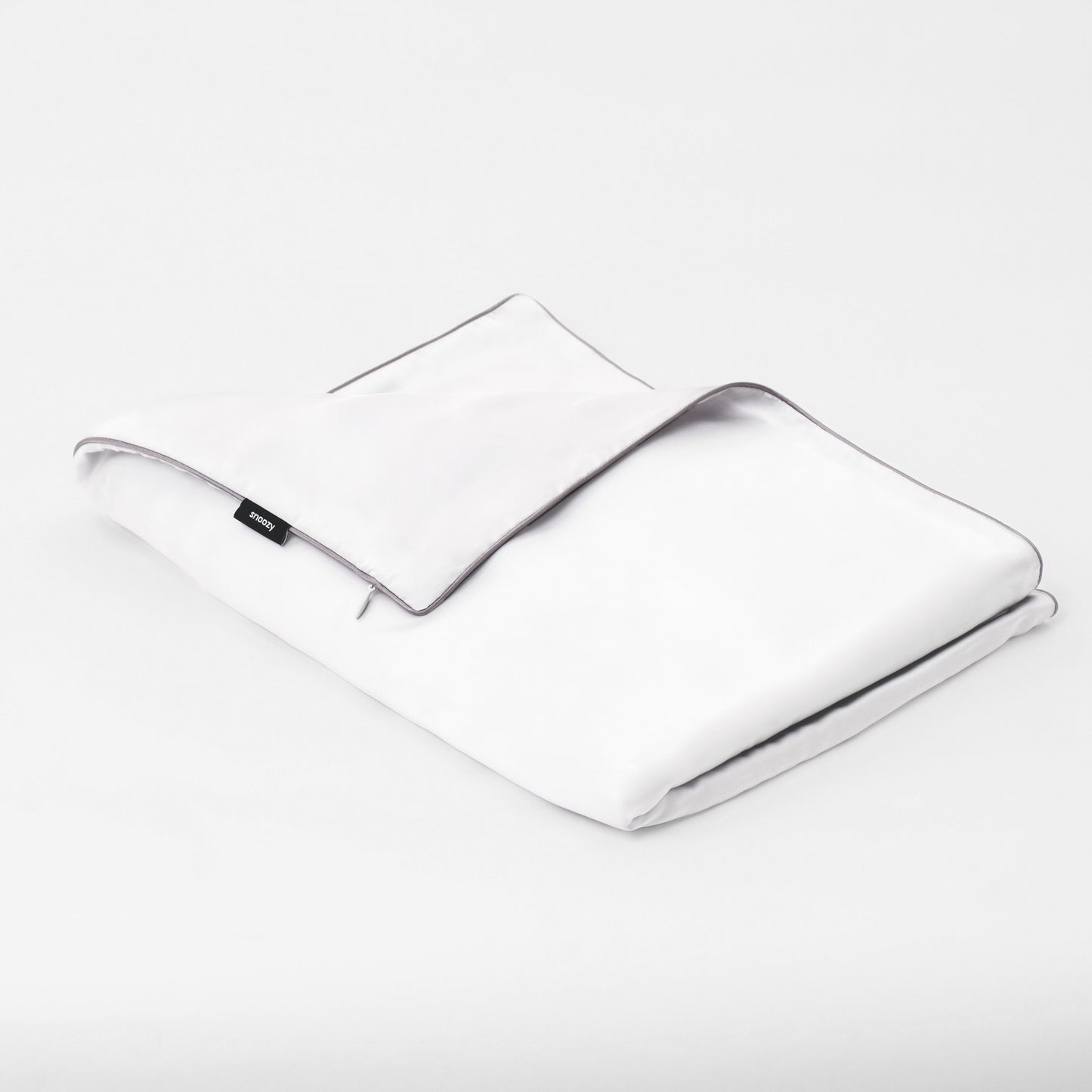 The Anti-Acne Silk Pillowcase