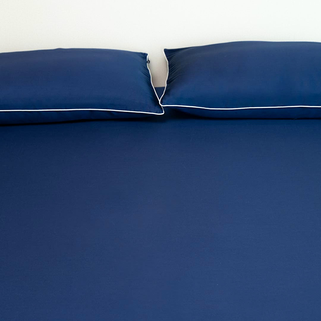 Skin Savior™ Eucalyptus Silk Fitted Sheet