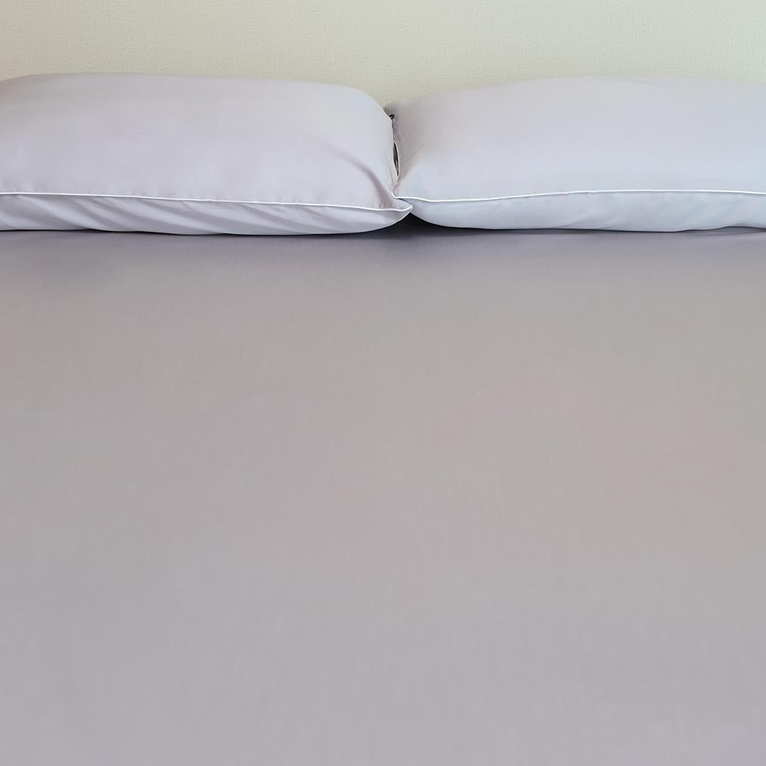 Skin Savior™ Eucalyptus Silk Fitted Sheet